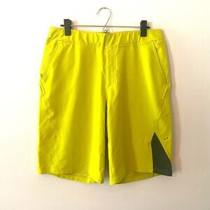 Royal Robbins Lime Green Gorpcore 11" Inseam Athletic Shorts Men's size Medium